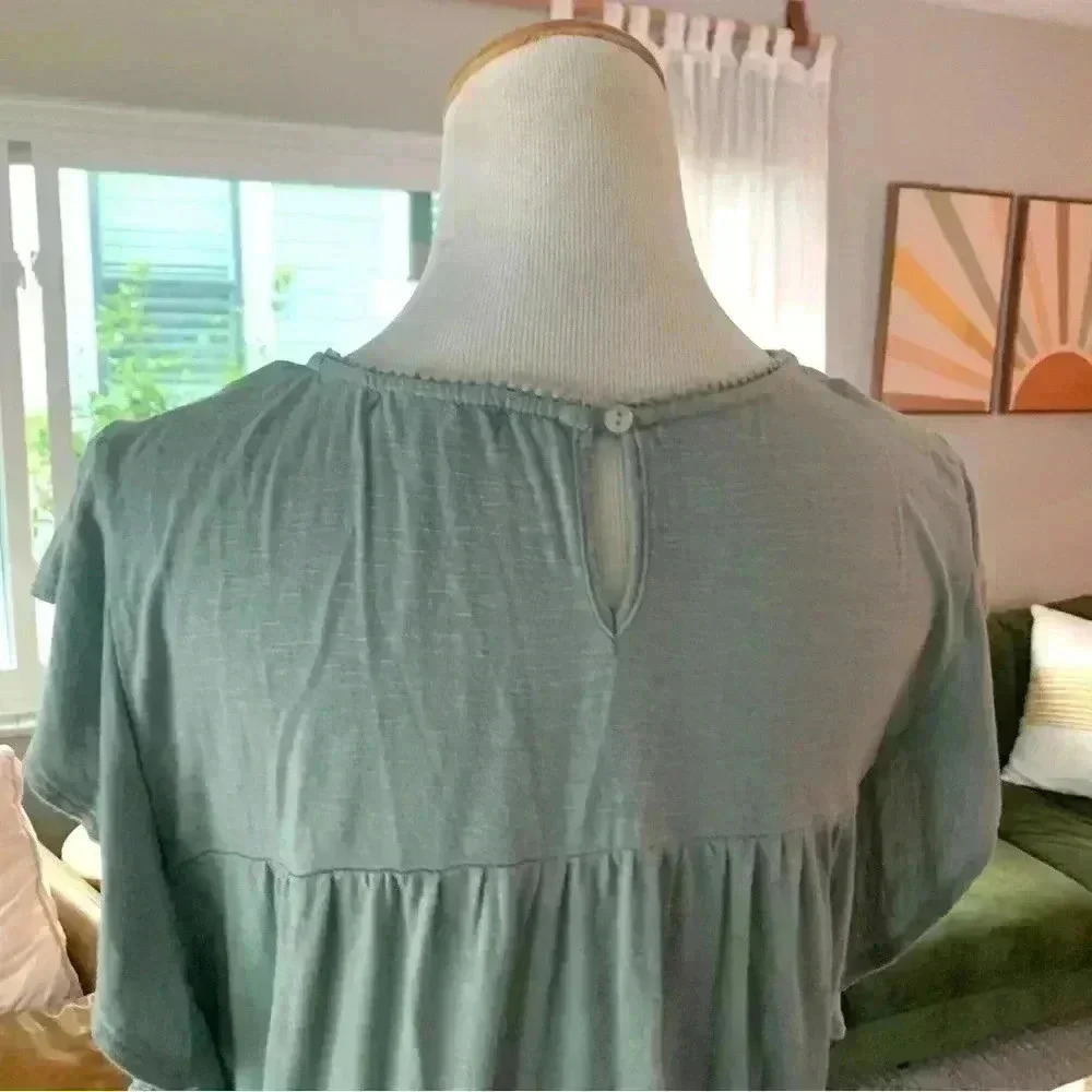 rxb seafoam green blouse with ruffled sleeves - Picture 6 of 7